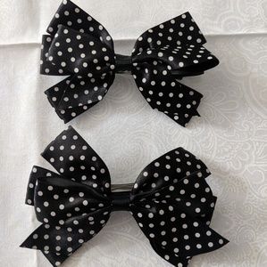 Pair of Polka Dot Bows
